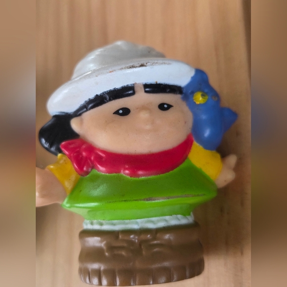 Vintage Price Little PeopleVintage fisher price Sonya Lee set of 3 - Picture 2 of 4